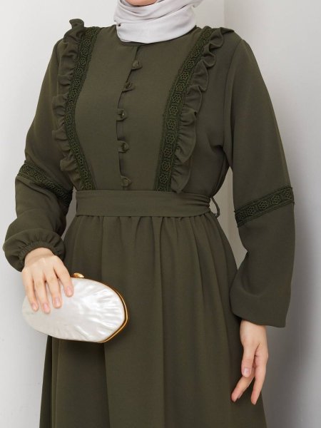 اخضر زيتوني